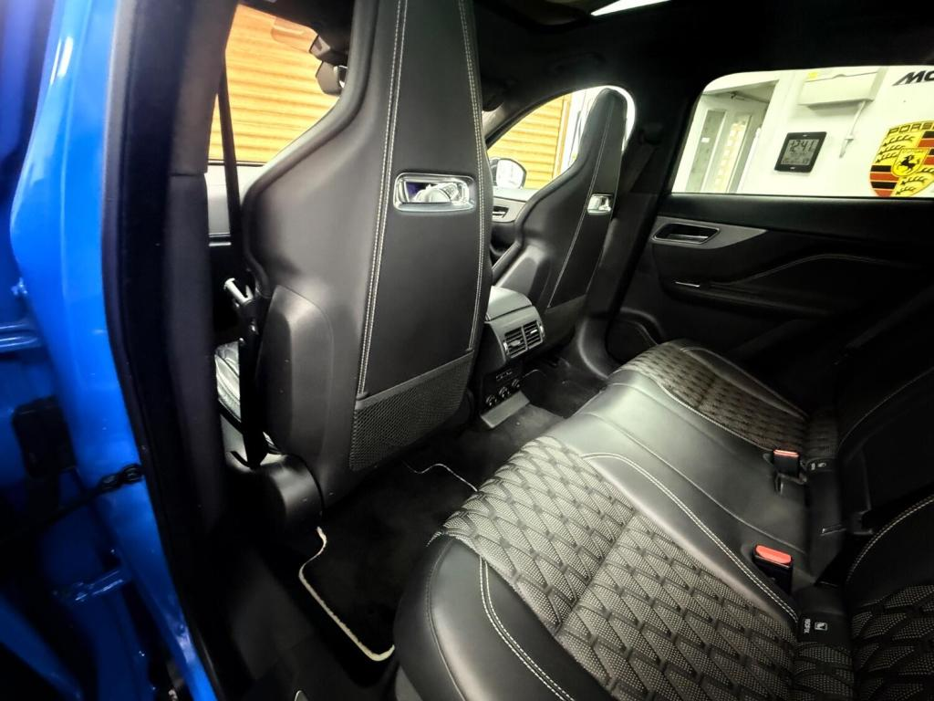 
								Jaguar F-Pace 2019 Automatic (S8) full									