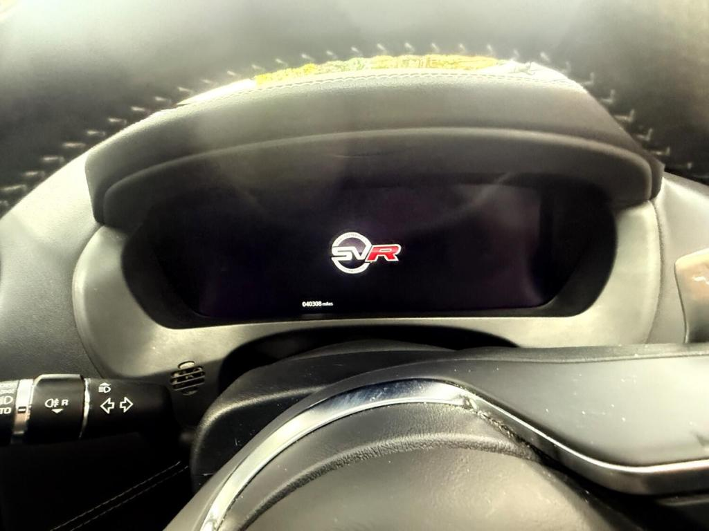 
								Jaguar F-Pace 2019 Automatic (S8) full									