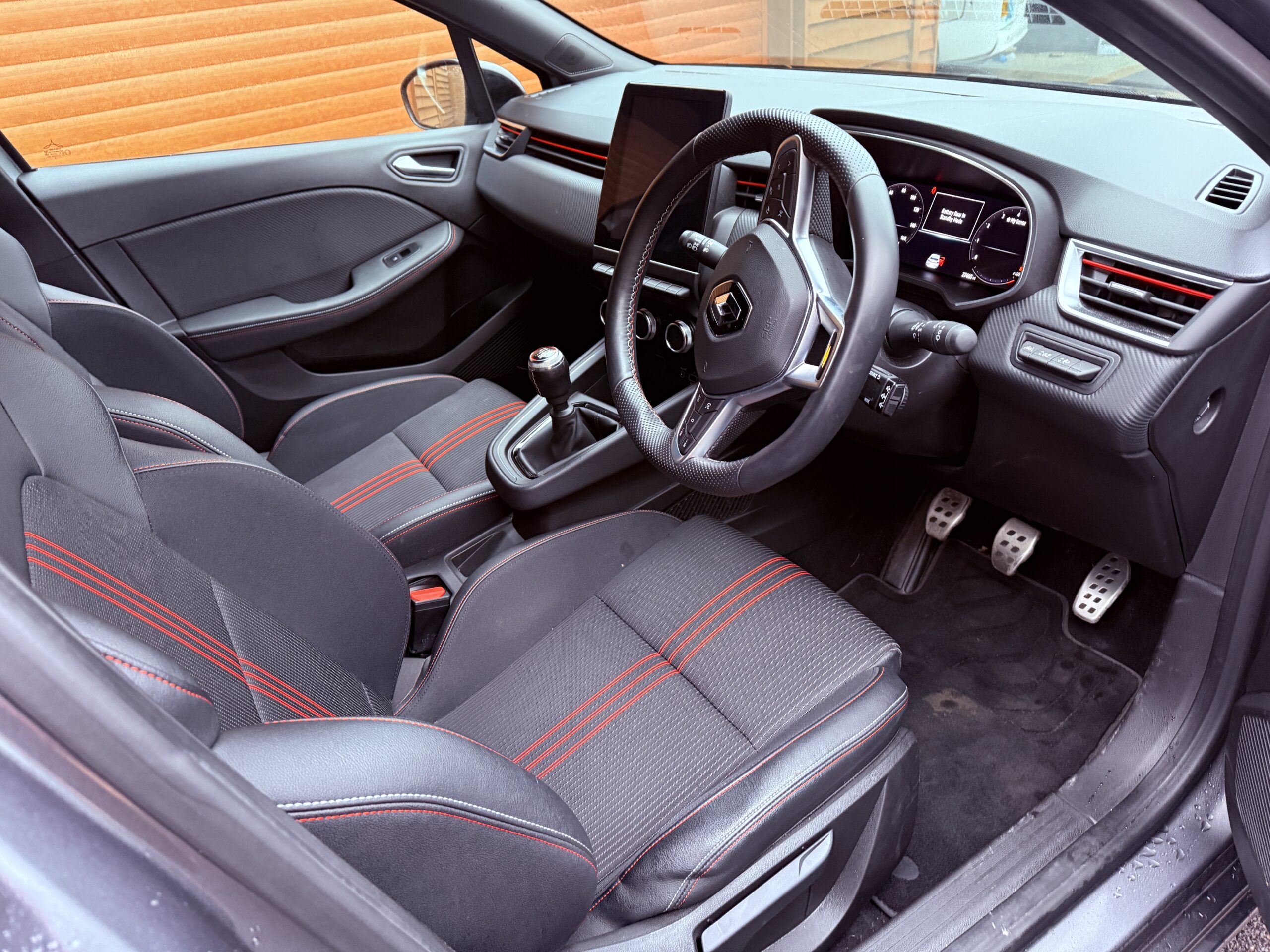 
								Renault Clio R.S. Line 2023 Hatchback full									