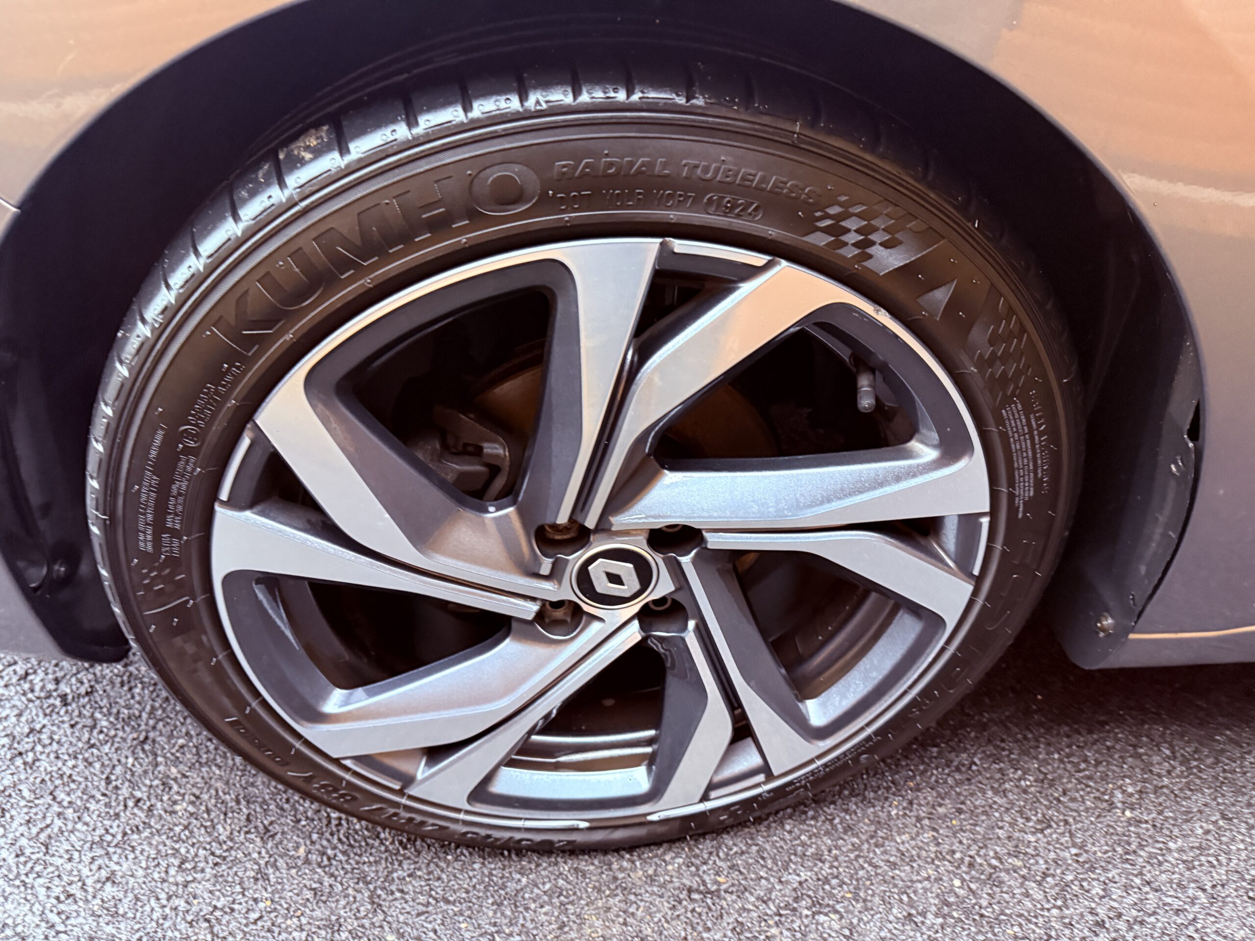 
								Renault Clio R.S. Line 2023 Hatchback full									