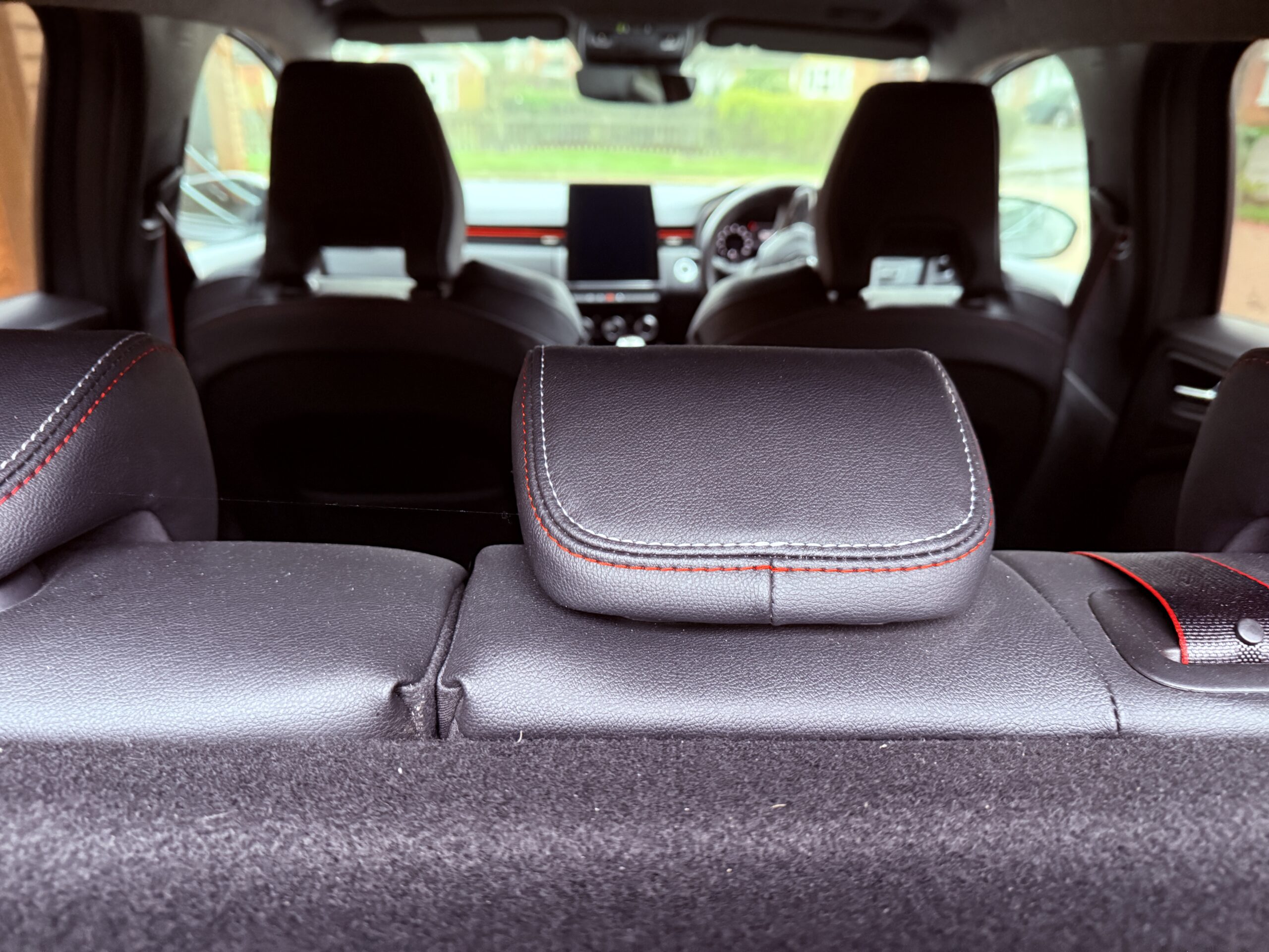 
								Renault Clio R.S. Line 2023 Hatchback full									