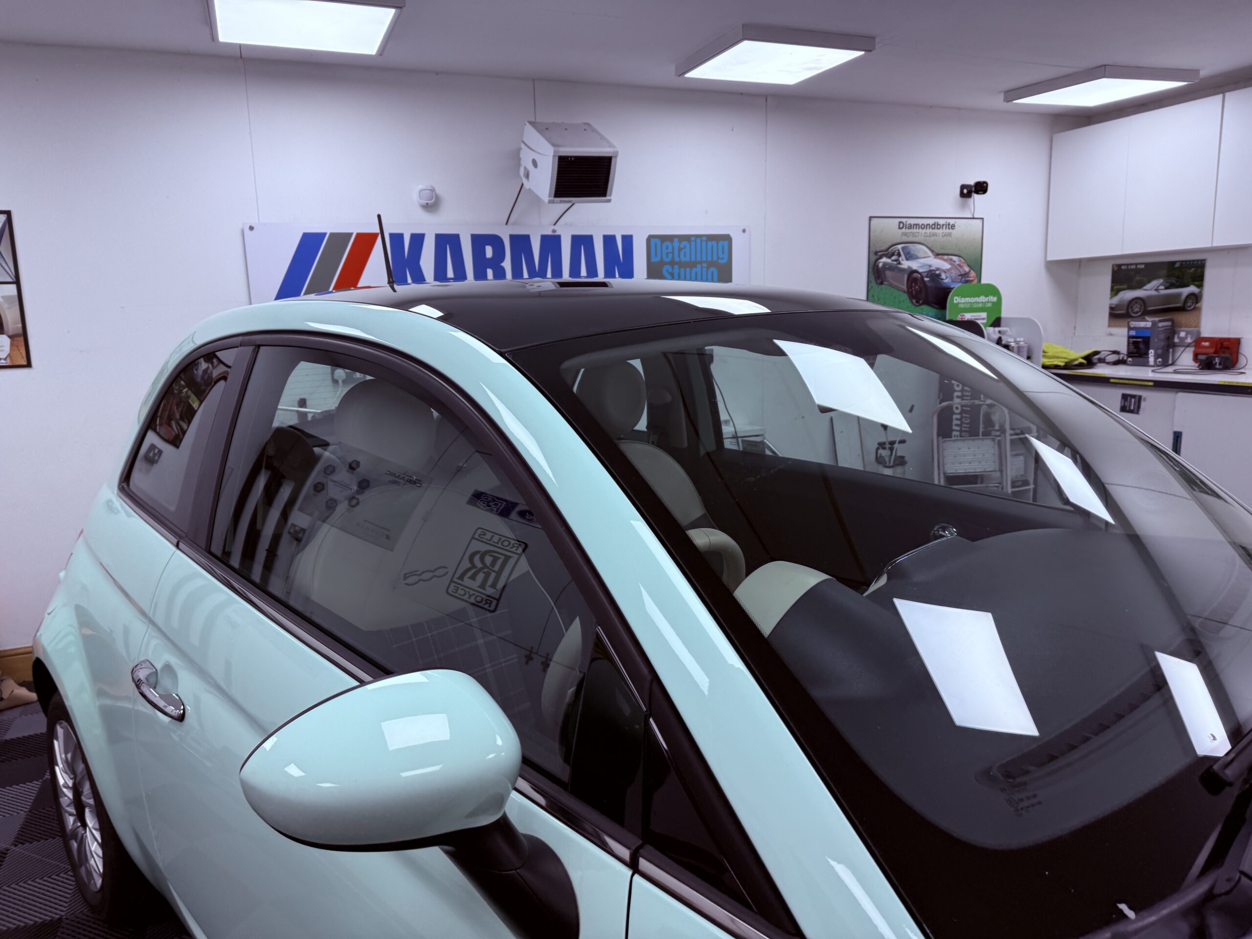 
								Fiat 500 2015 LOUNGE Hatchback full									