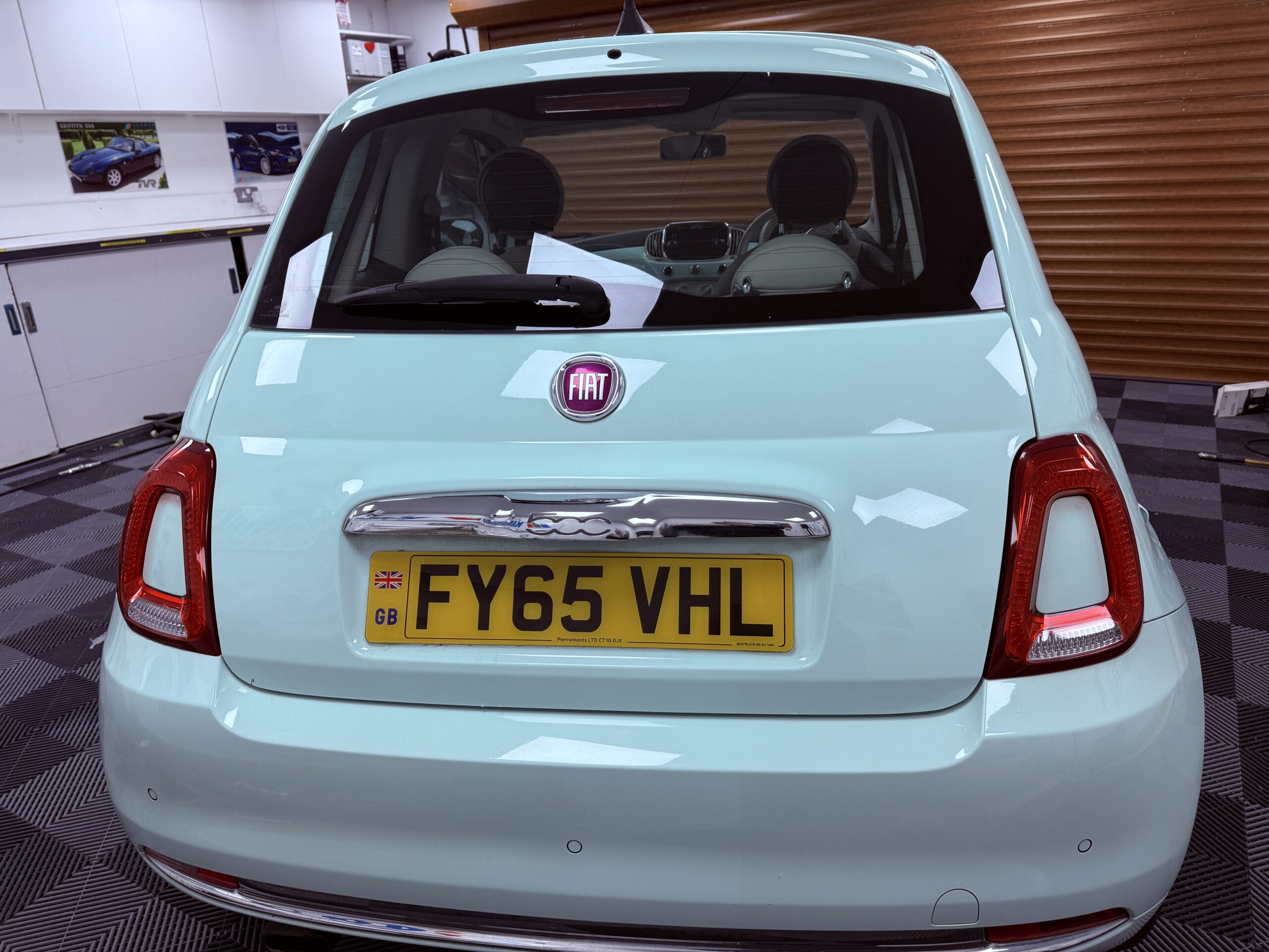 
								Fiat 500 2015 LOUNGE Hatchback full									