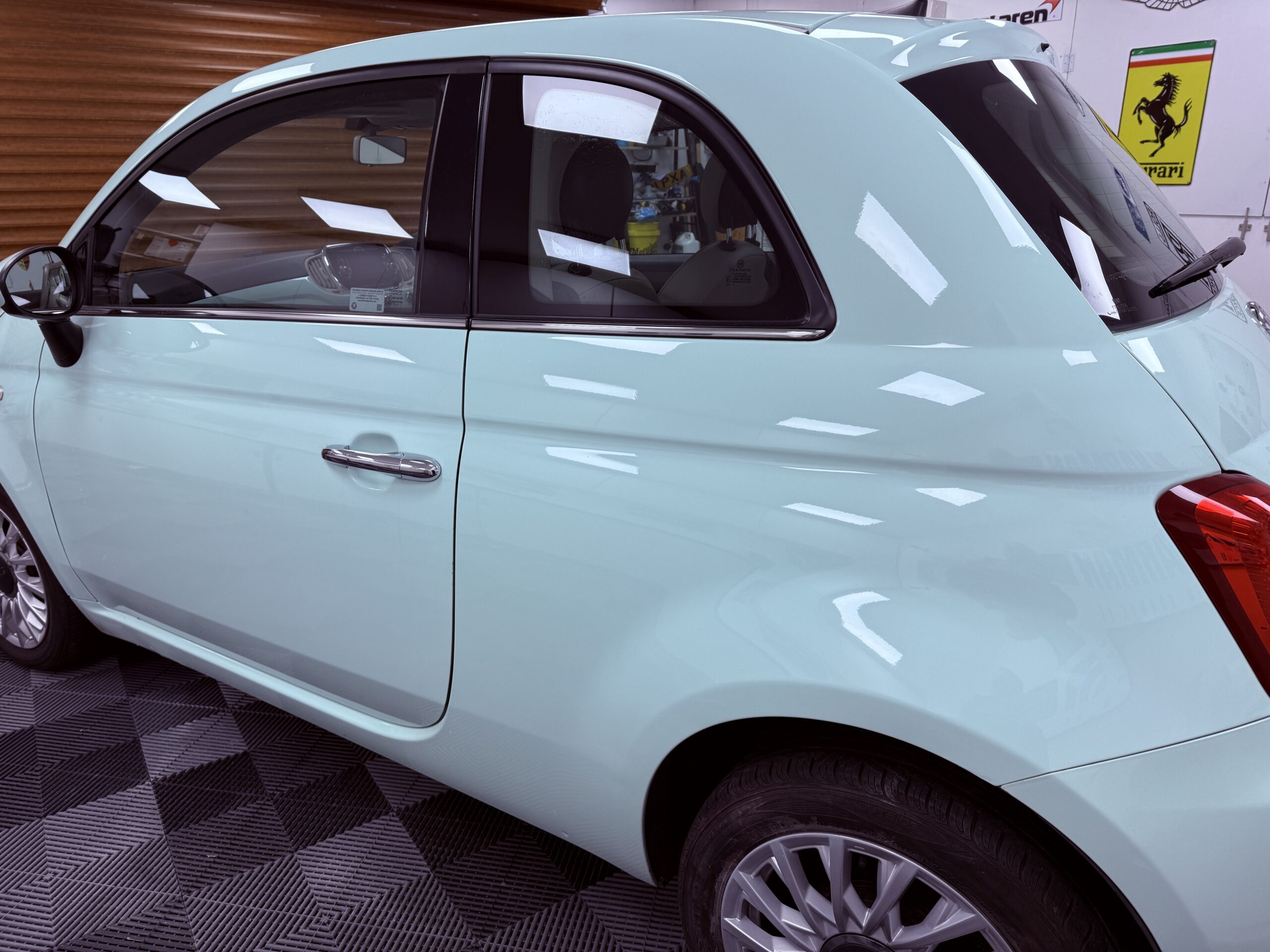 
								Fiat 500 2015 LOUNGE Hatchback full									