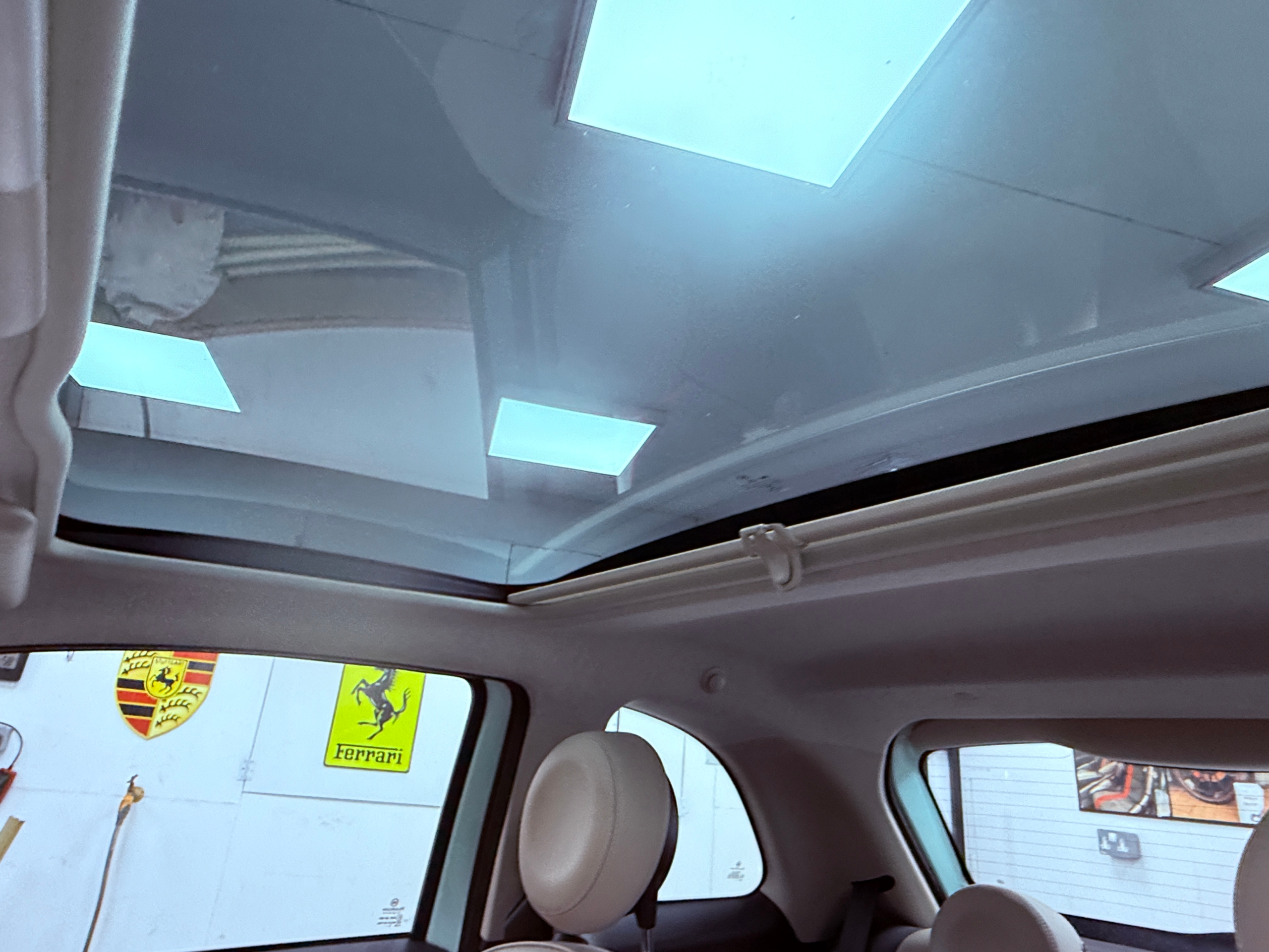 
								Fiat 500 2015 LOUNGE Hatchback full									