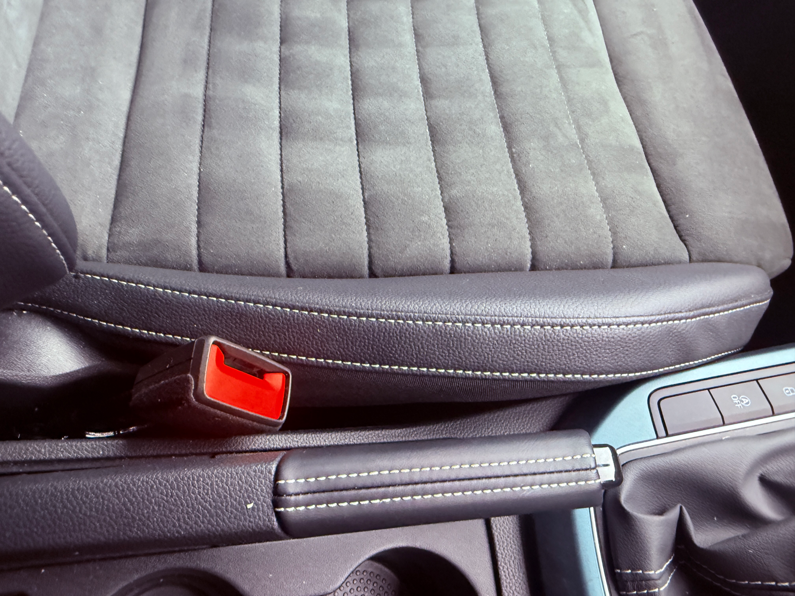 
								Seat Arona,2024 Hatchback, 9600 miles!!! full									