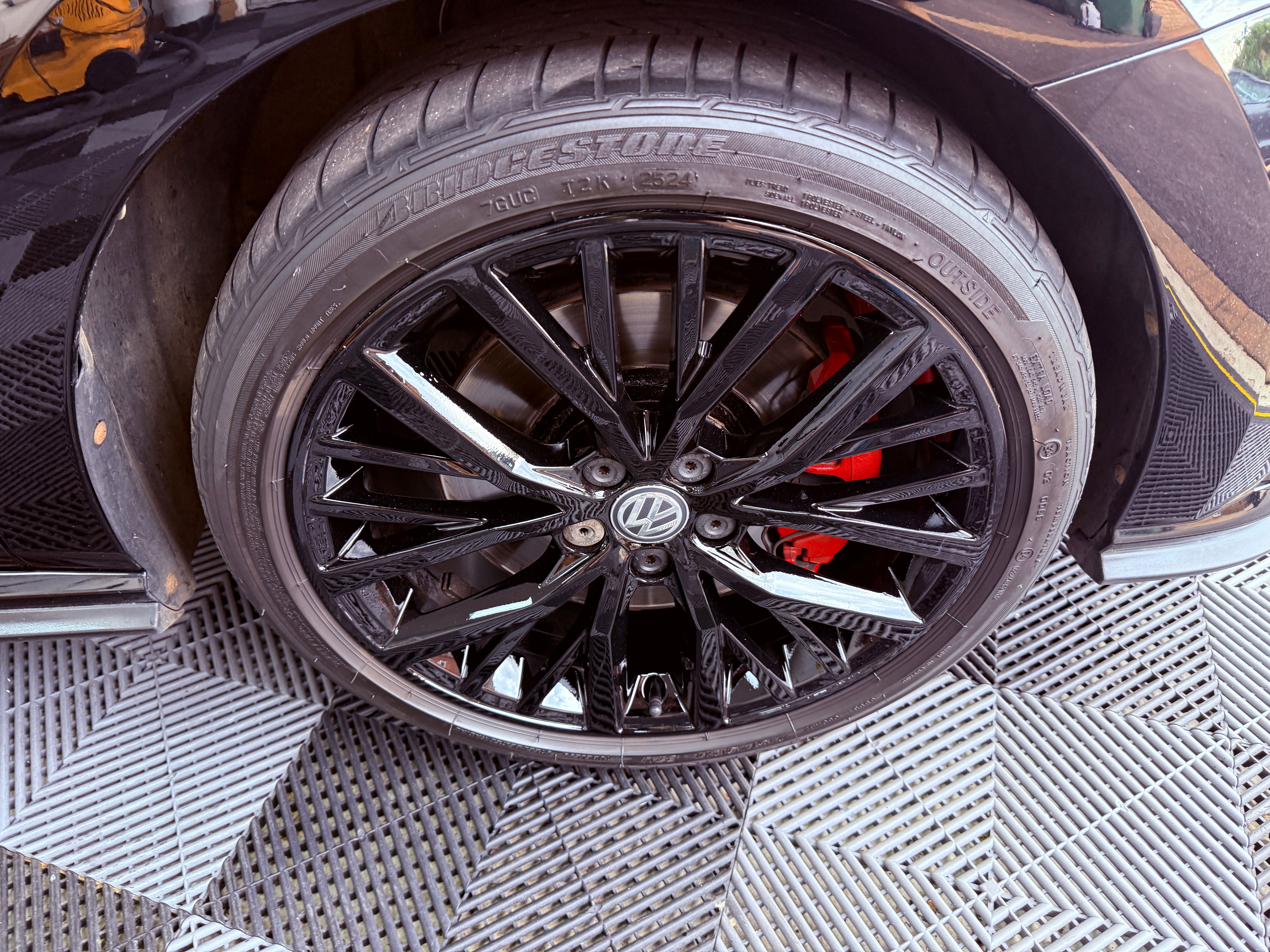 
								Volkswagon Polo GTI full									